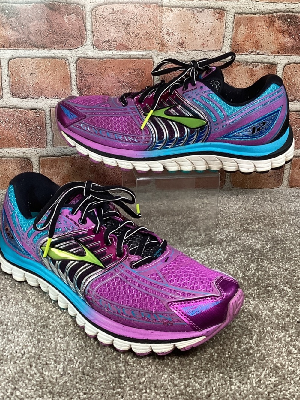 Brooks Glycerin 12 Women’s running shoes sneakers size 10.5